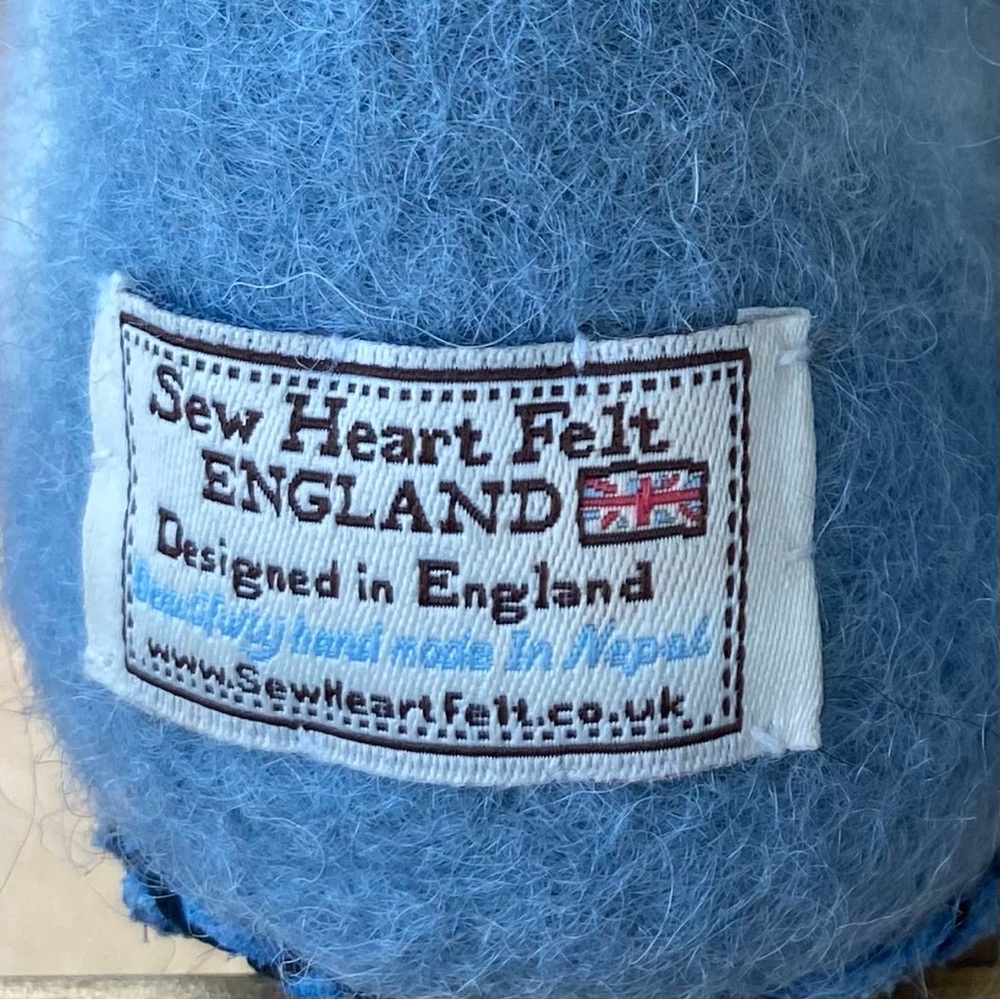 Rory Rabbit Felt Slippers, by Sew Heart Felt England. 12-18 months. Handmade - Picture 3 of 12